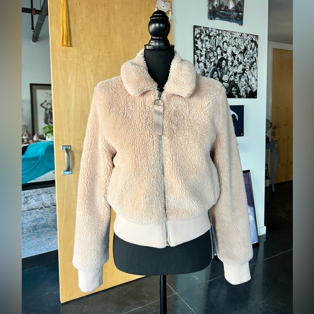 IRIS Cropped Teddy Jacket in tan size large